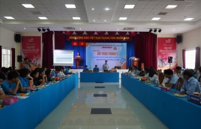 Sau 40 tuổi đã bị sa thải, ai thuê làm việc đến tuổi lãnh lương hưu?